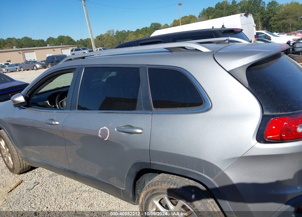 2015 JEEP CHEROKEE VIN: 1C4PJLCB1FW636958