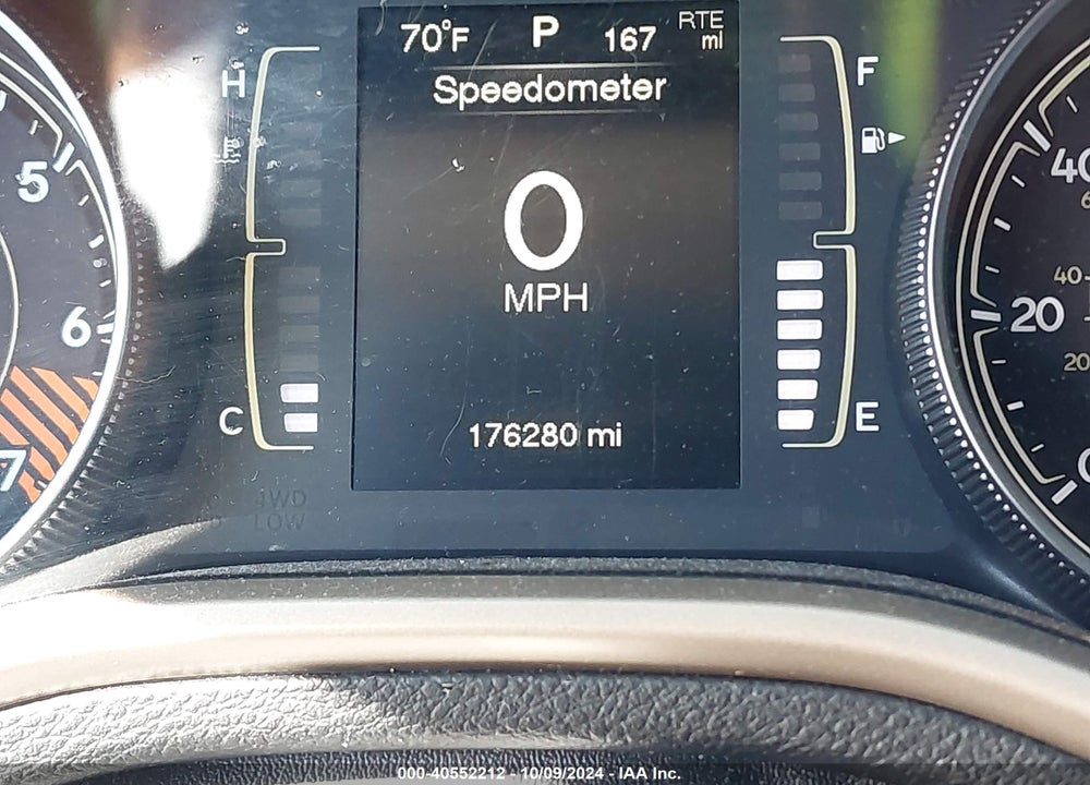 2015 JEEP CHEROKEE VIN: 1C4PJLCB1FW636958