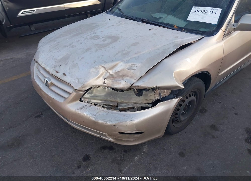 2001 HONDA ACCORD 2.3 LX VIN: JHMCG564X1C026376