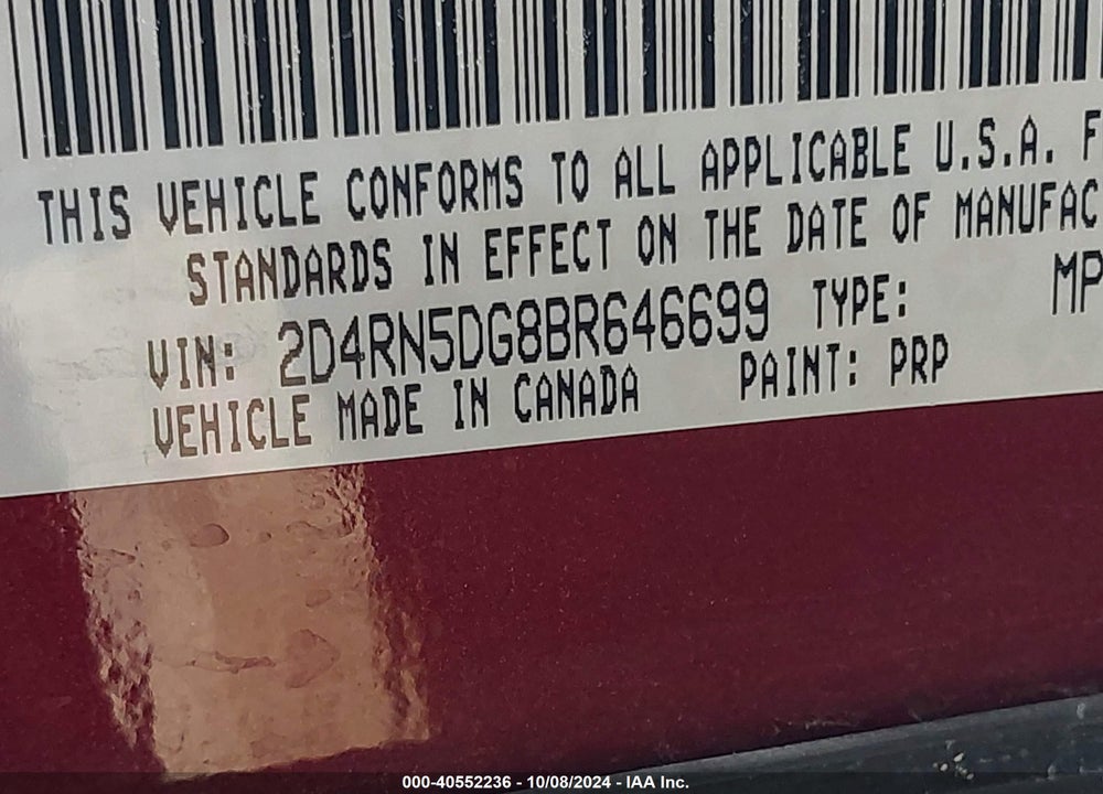 2011 DODGE GRAND CARAVAN CREW VIN: 2D4RN5DG8BR646699