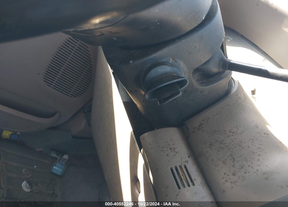 2002 FORD F-250 LARIAT/XL/XLT VIN: 1FTNW21F12ED66011