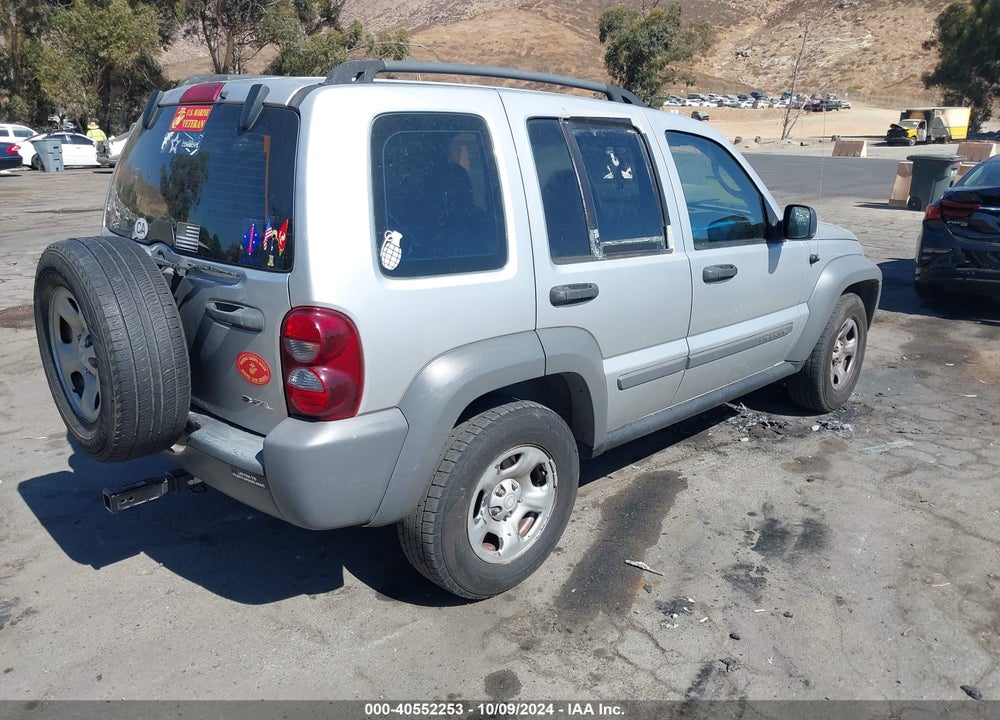 2005 JEEP LIBERTY SPORT VIN: 1J4GK48K45W664290
