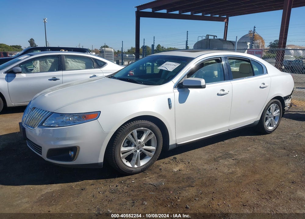 2010 LINCOLN MKS VIN: 1LNHL9DR5AG612402