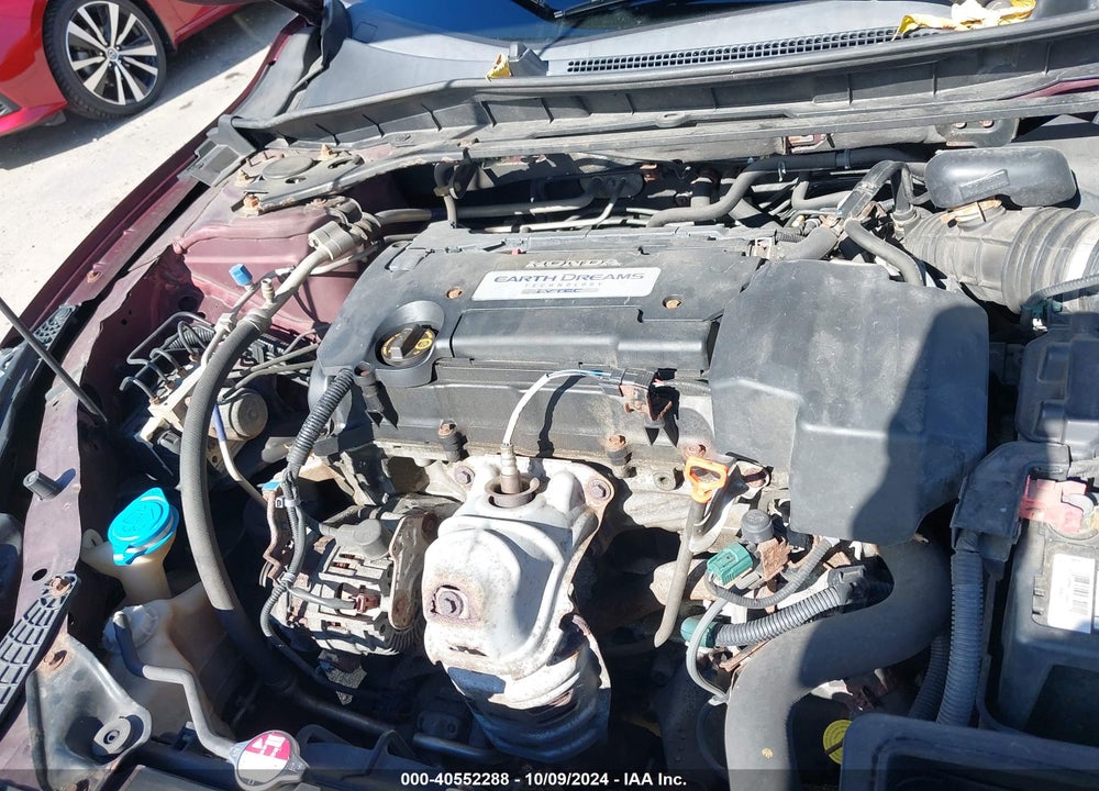 2013 HONDA ACCORD VIN: 1HGCR2F58DA179102