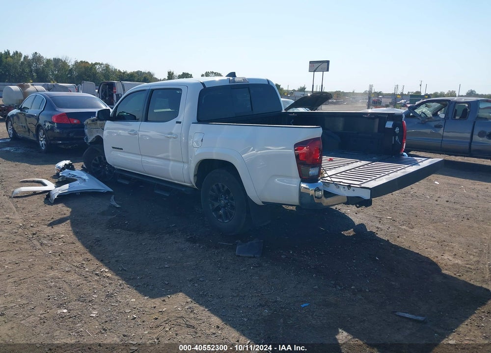 2022 TOYOTA TACOMA VIN: 3TMAZ5CN4NM176729