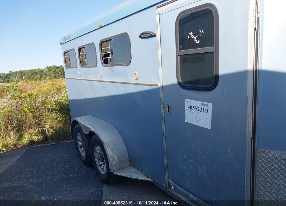 2000 LIBERTY 2-AXLE VIN: 4DYBS1824Y1D19770