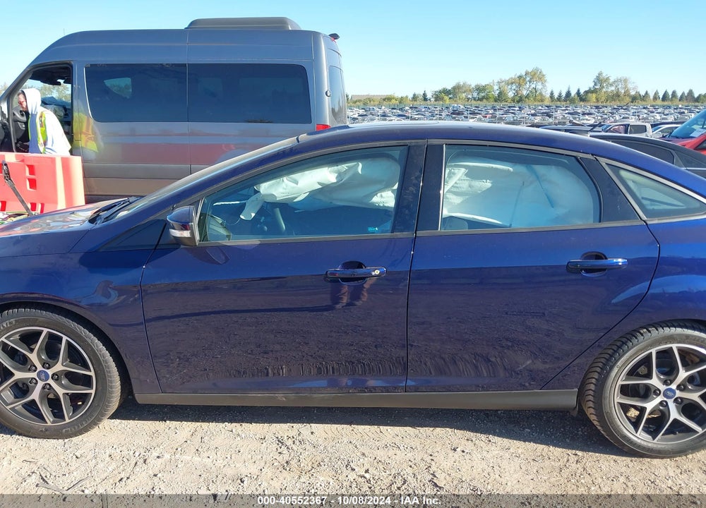 2017 FORD FOCUS SEL VIN: 1FADP3H2OHL298389