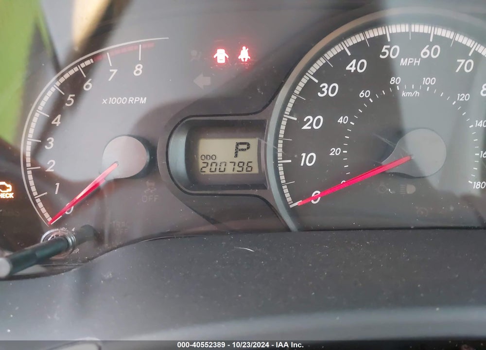 2014 TOYOTA SIENNA LE V6 8 PASSENGER VIN: 5TDKK3DC3ES448150
