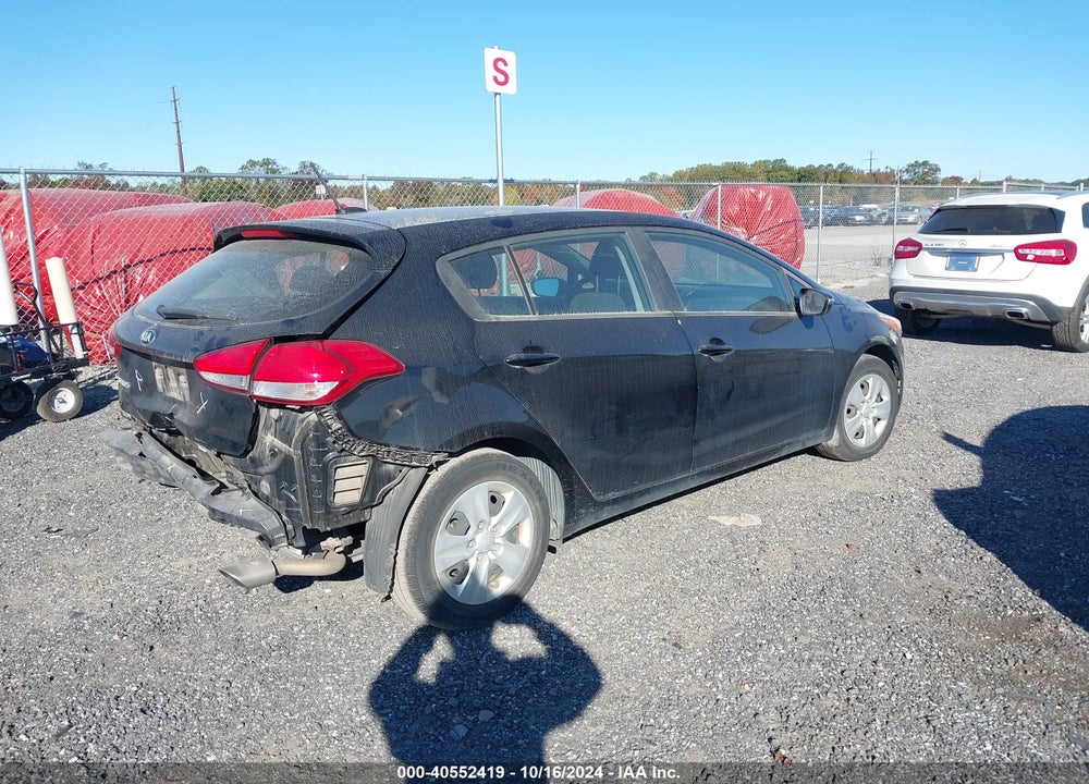 2017 KIA FORTE LX VIN: KNAFK5A80H5698773
