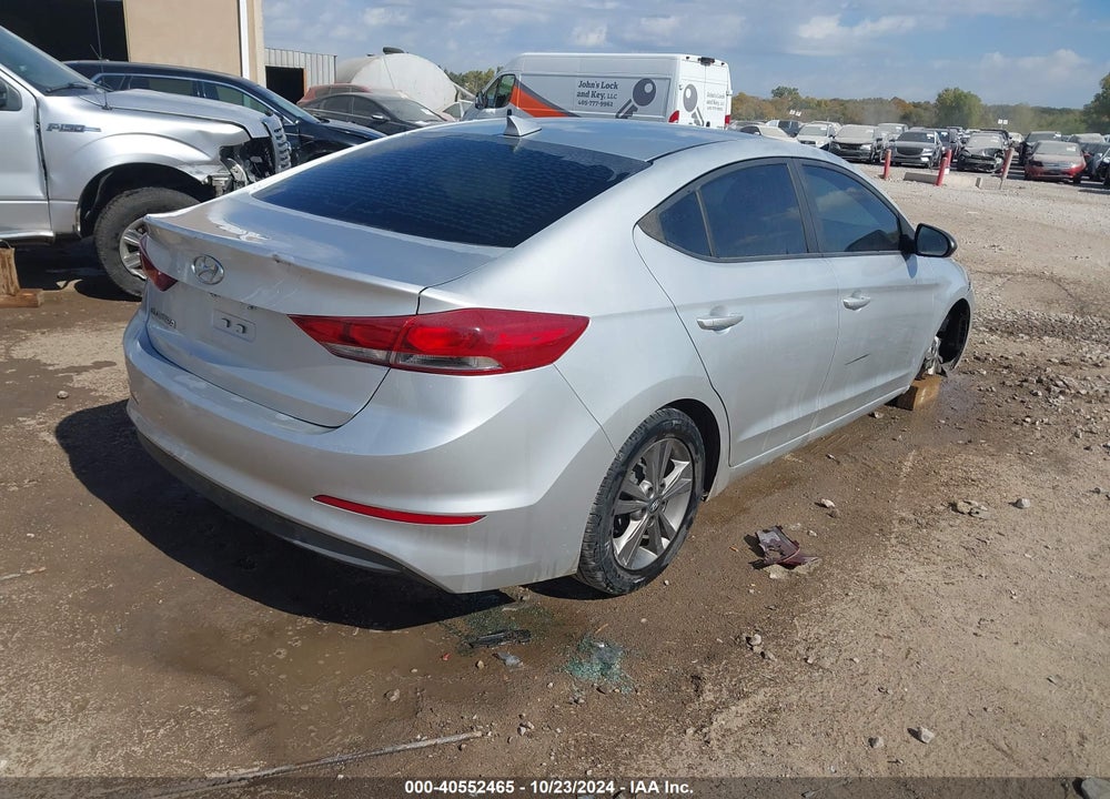 2017 HYUNDAI ELANTRA SE VIN: 5NPD84LF5HH130890