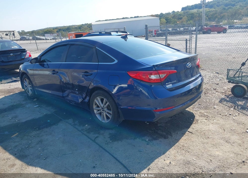 2015 HYUNDAI SONATA SE VIN: 5NPE24AF9FH224485