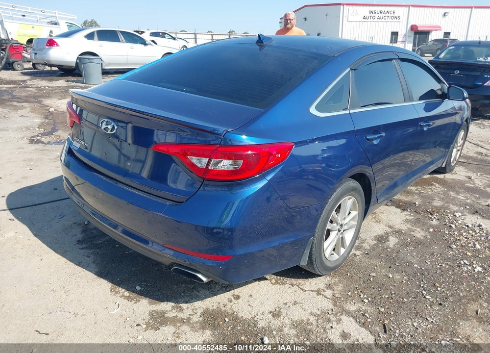 2015 HYUNDAI SONATA SE VIN: 5NPE24AF9FH224485