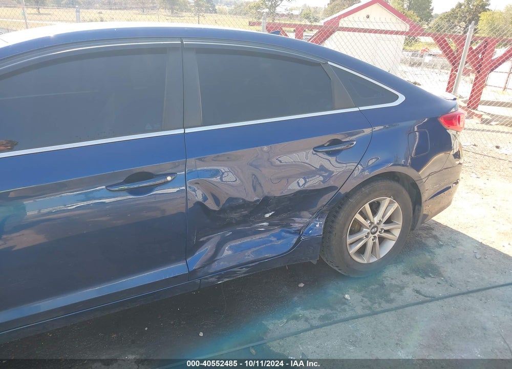 2015 HYUNDAI SONATA SE VIN: 5NPE24AF9FH224485