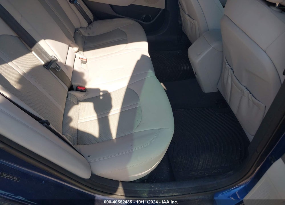 2015 HYUNDAI SONATA SE VIN: 5NPE24AF9FH224485