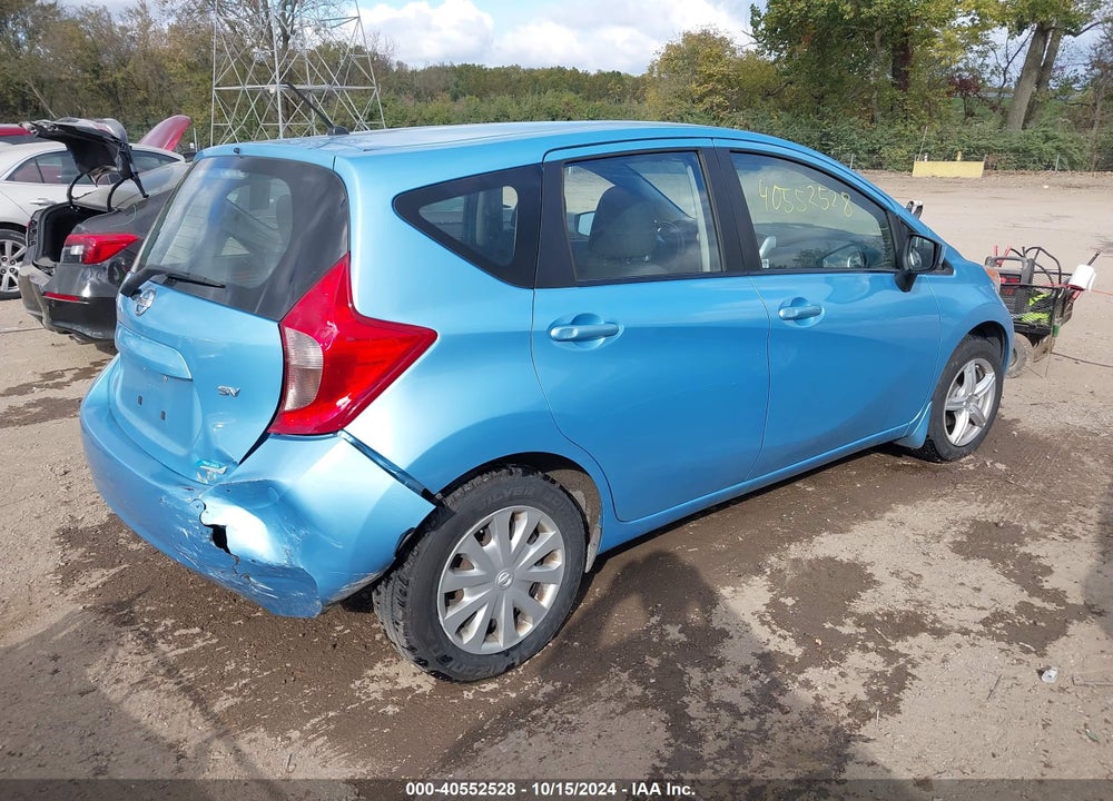 2015 NISSAN VERSA NOTE SV VIN: 3N1CE2CP5FL432228