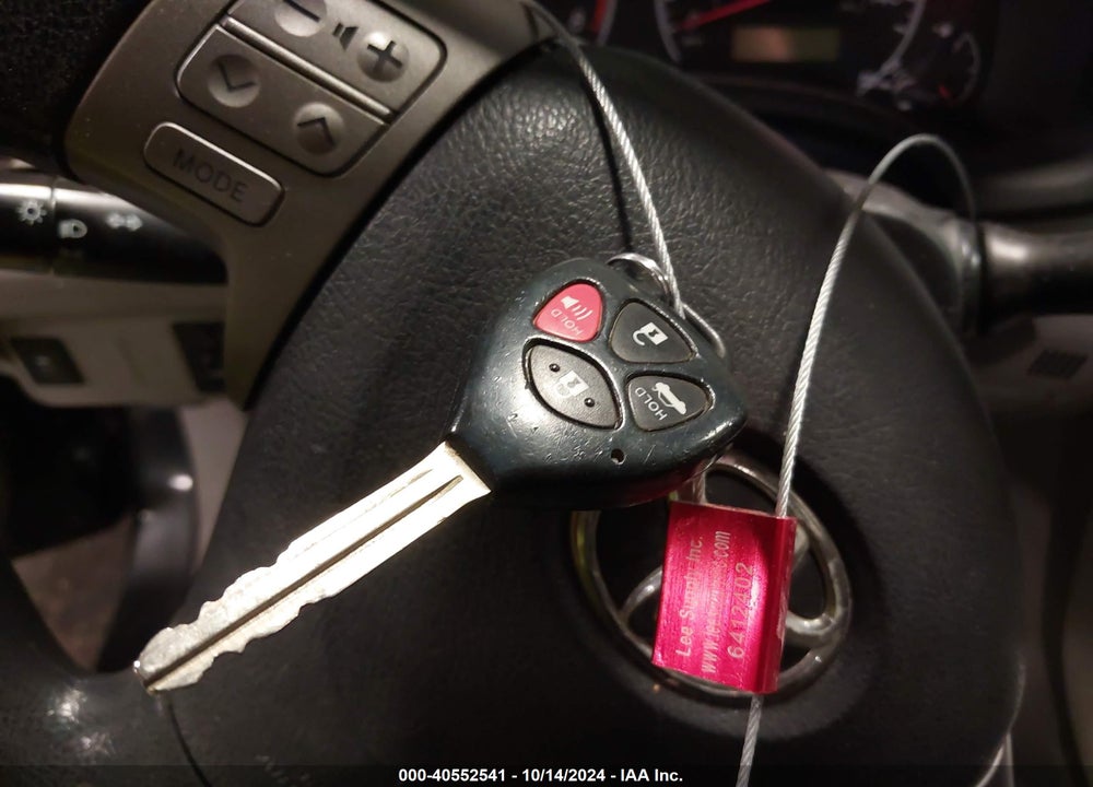 2011 TOYOTA COROLLA LE VIN: 2T1BU4EE4BC682463