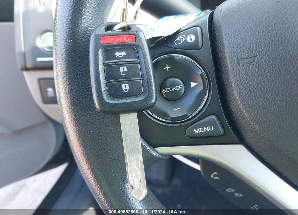 2014 HONDA CIVIC LX VIN: 19XFB2F55EE245930