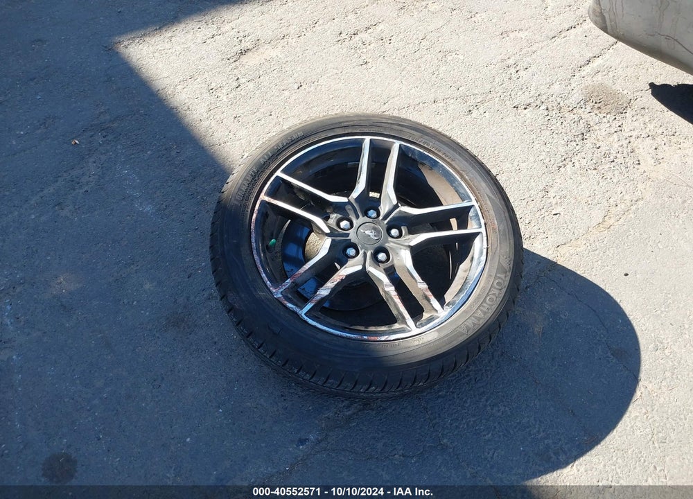 2022 FORD MUSTANG ECOBOOST PREMIUM VIN: 1FA6P8TH7N5106984