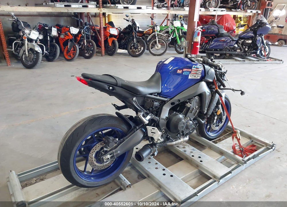 2022 YAMAHA MT09 VIN: JYARN71E1NA002767