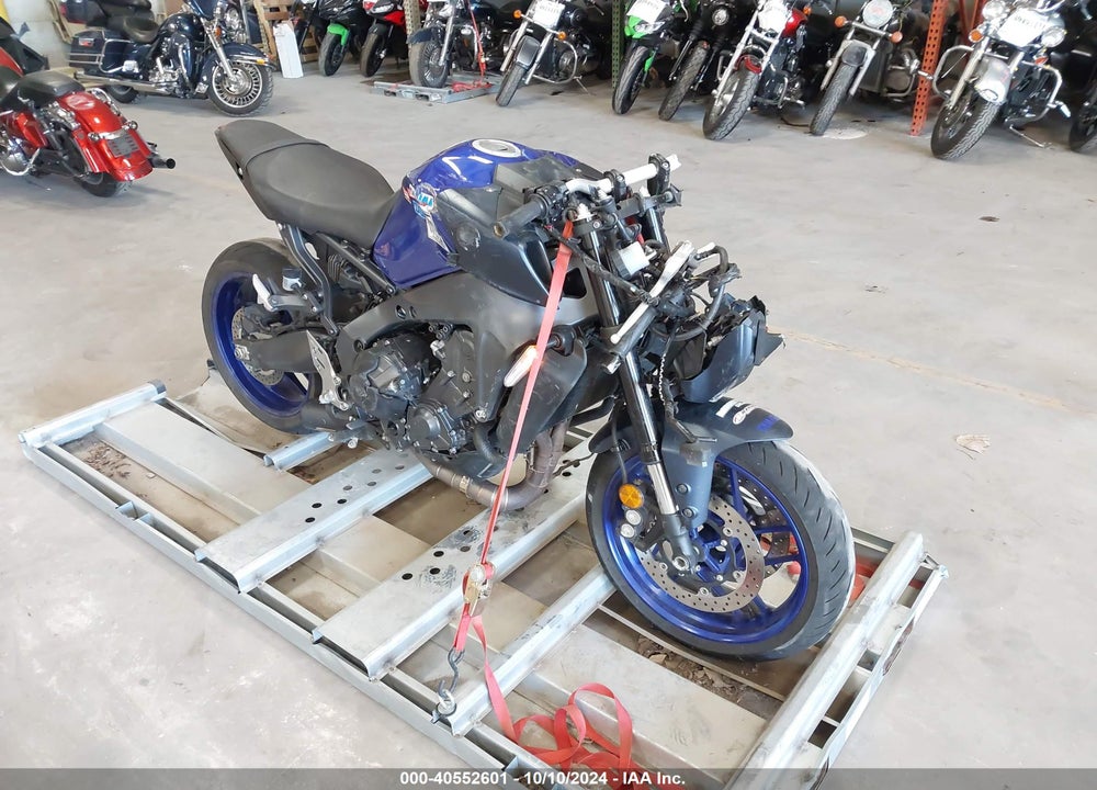 2022 YAMAHA MT09 VIN: JYARN71E1NA002767