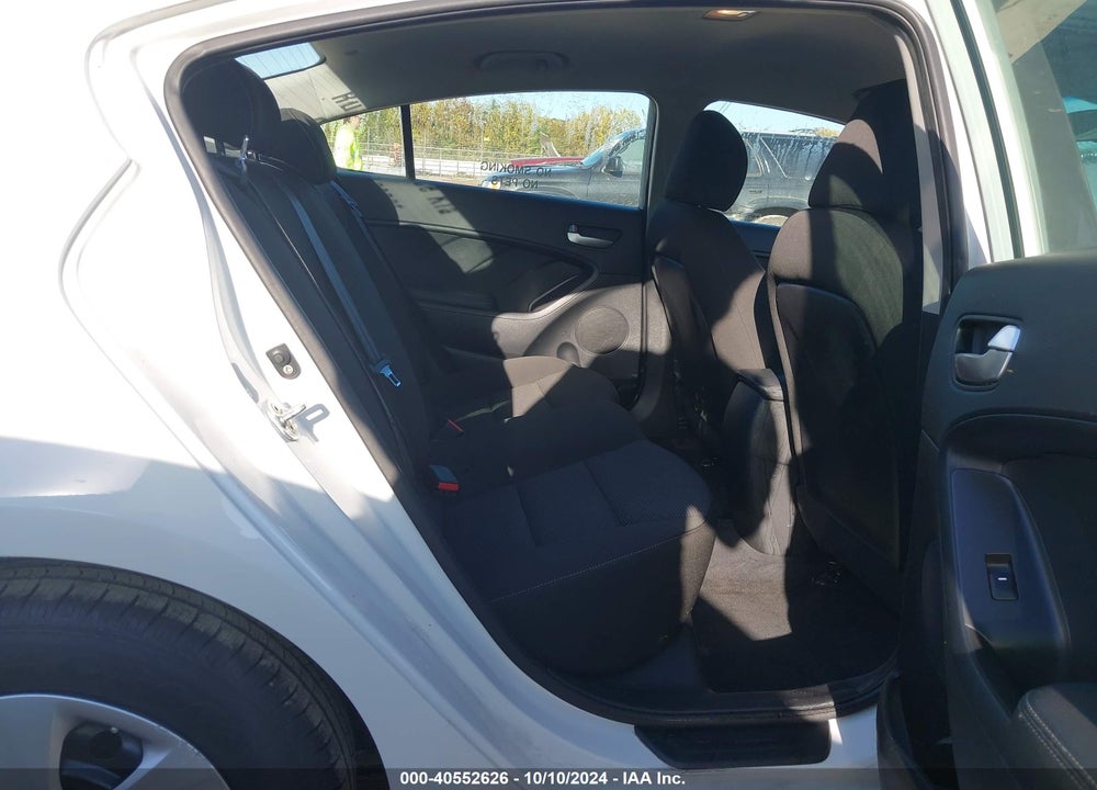 2017 KIA FORTE LX VIN: 3KPFK4A77HE093769