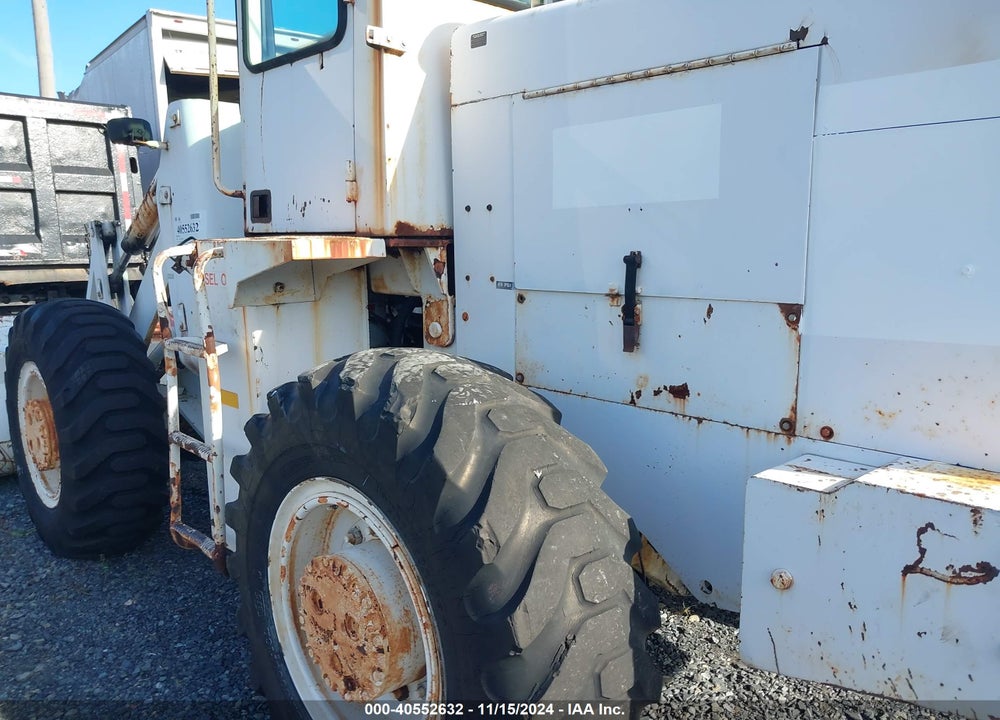 1980 EQUIPMENT GSE 35C VIN: 00000000000087580