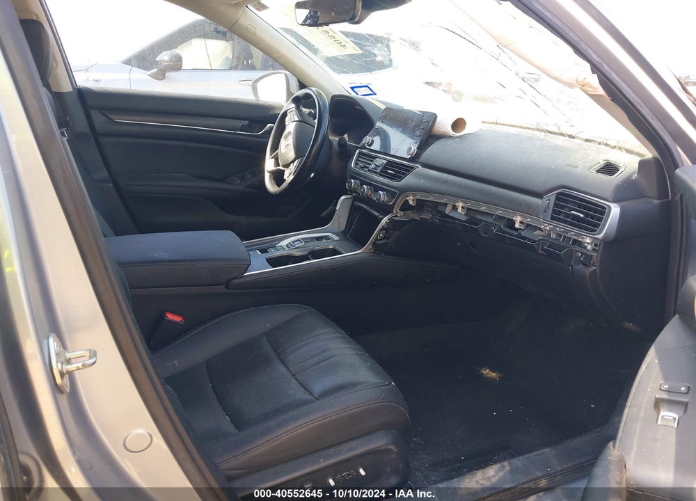 2019 HONDA ACCORD HYBRID TOURING VIN: 1HGCV3F97KA002042