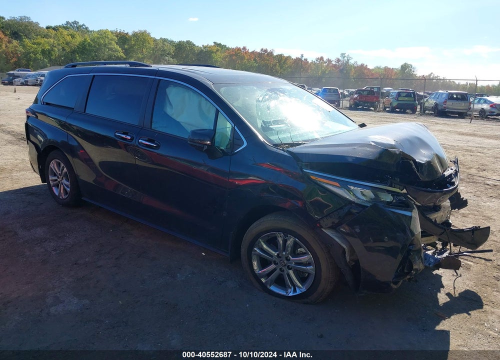 2022 TOYOTA SIENNA XSE VIN: 5TDXSKFC0NS071340