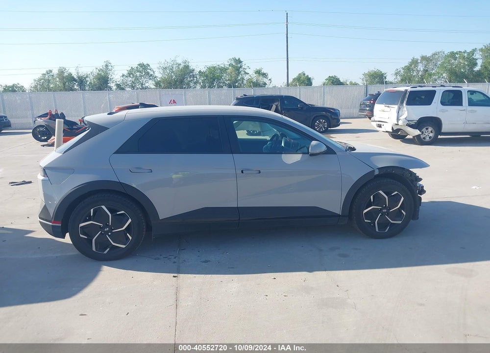 2024 HYUNDAI IONIQ 5 SE VIN: KM8KM4DE0RU236840