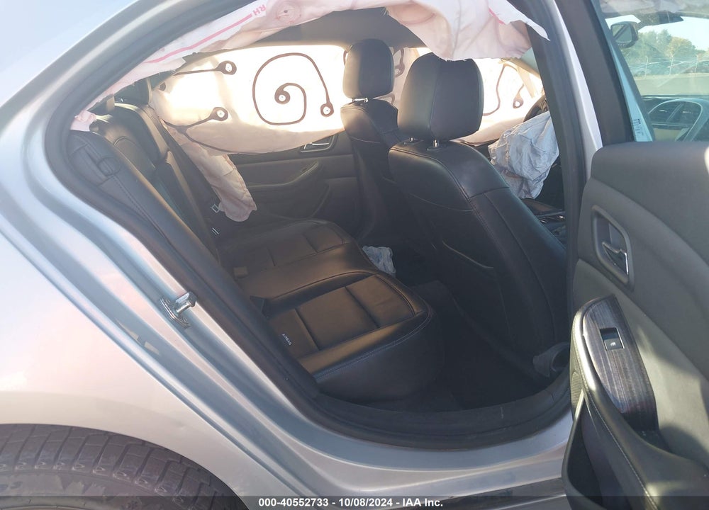 2014 CHEVROLET MALIBU VIN: 1G11H5SL7EF123020