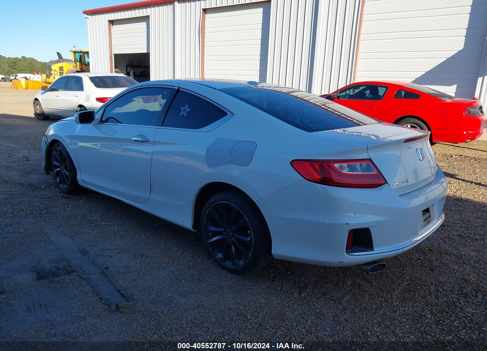 2015 HONDA ACCORD EX-L V-6 VIN: 1HGCT2B85FA007985