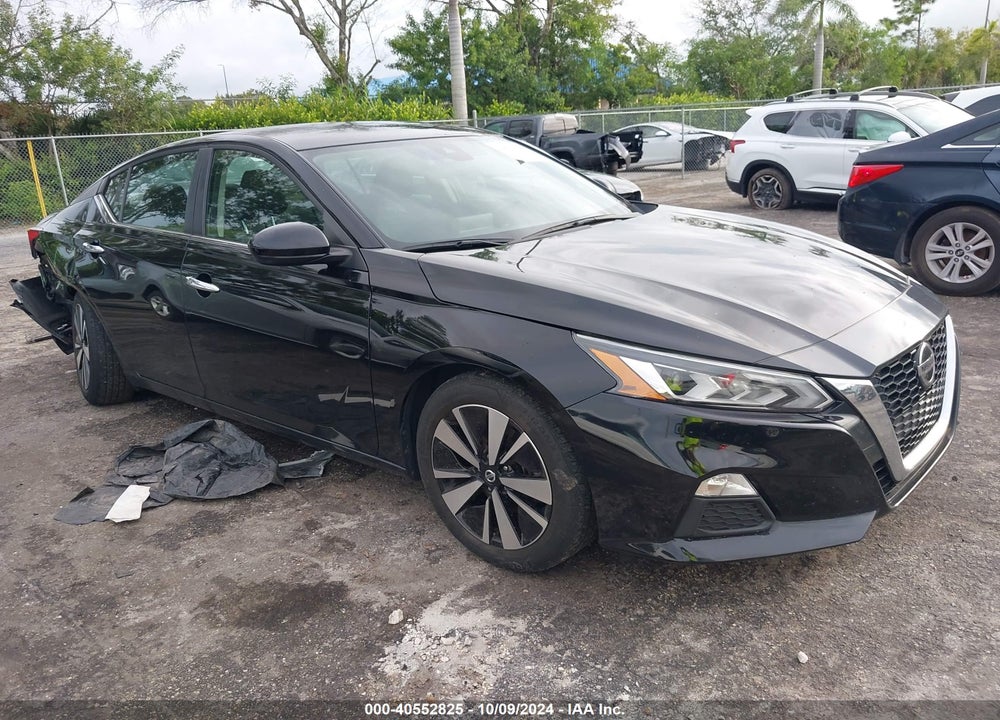 2022 NISSAN ALTIMA SV FWD VIN: 1N4BL4DV3NN325450