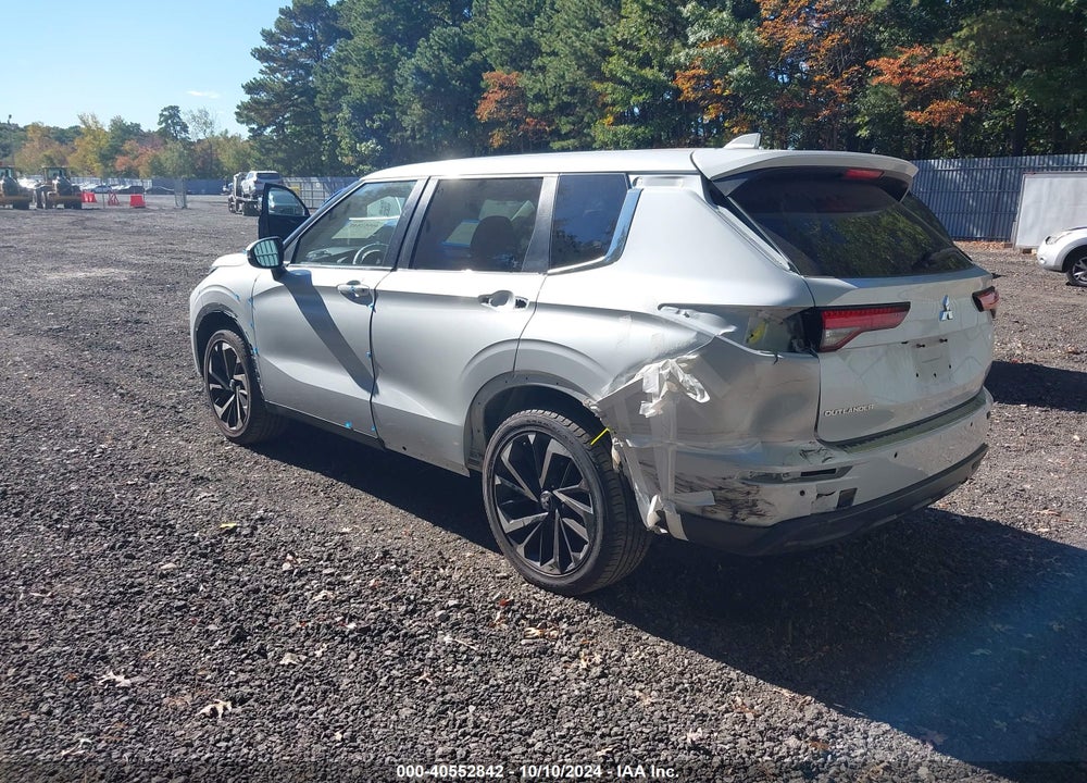 2022 MITSUBISHI OUTLANDER ES 2.5 VIN: JA4J4TA89NZ002292