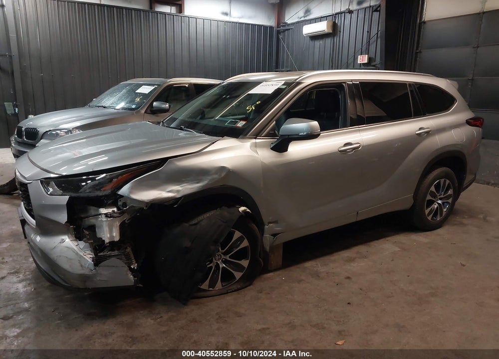 2021 TOYOTA HIGHLANDER XLE VIN: 5TDGZRBH7MS066690