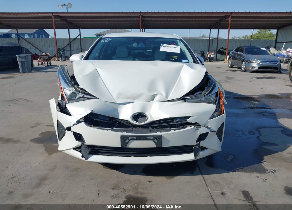 2018 TOYOTA PRIUS FOUR VIN: JTDKARFU2J3059605