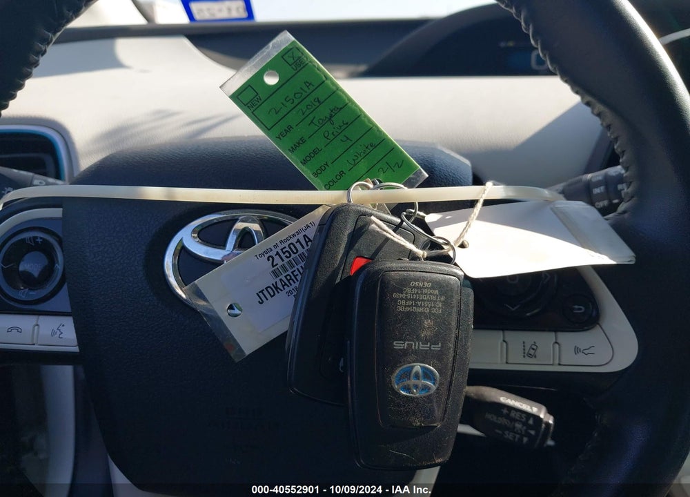 2018 TOYOTA PRIUS FOUR VIN: JTDKARFU2J3059605