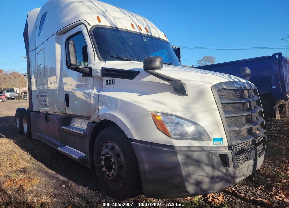 2018 FREIGHTLINER NEW CASCADIA 126 VIN: 3AKJHHDR8JSJN4943