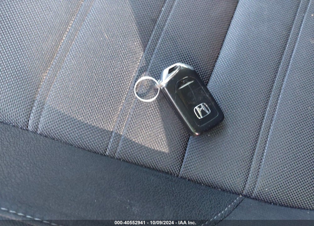 2022 HONDA CR-V VIN: 7FARW2H55NE051847