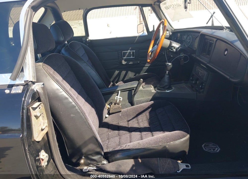1977 MG B VIN: GHN5UH4112150