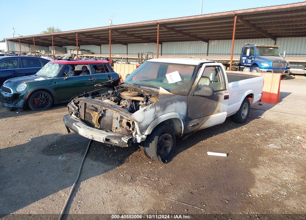 1995 CHEVROLET S TRUCK S10 VIN: 1GCCS14Z9S8256700