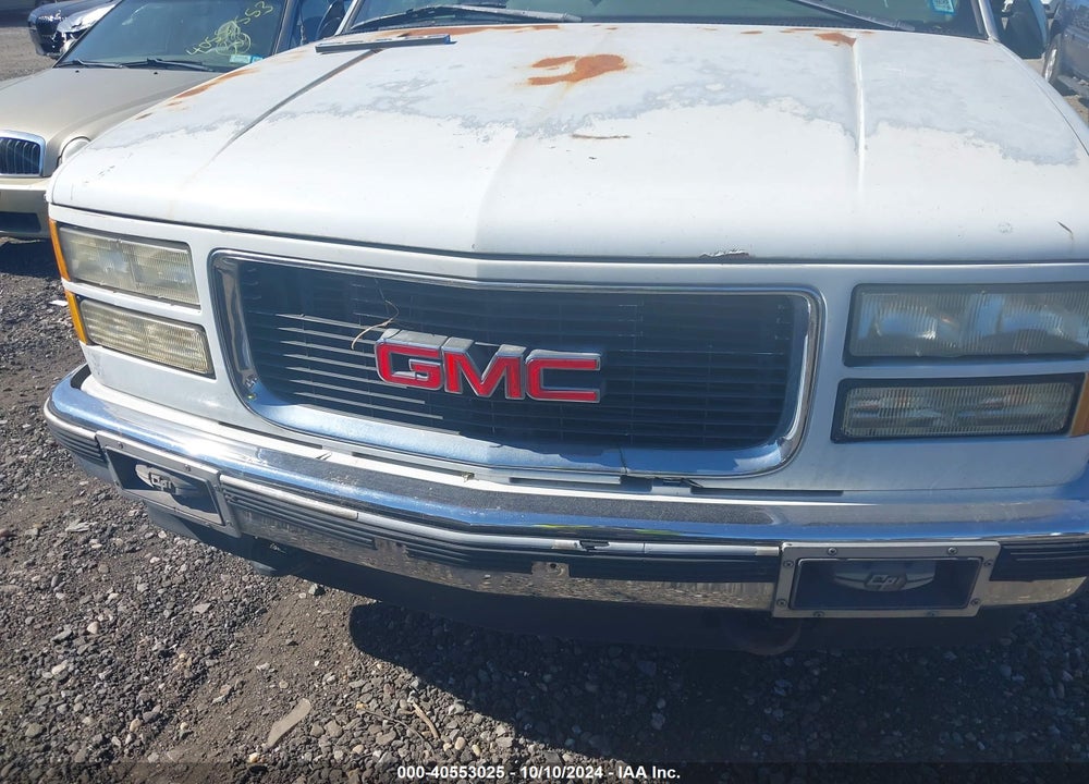 1995 GMC SUBURBAN K1500 VIN: 1GKFK16KXSJ741180