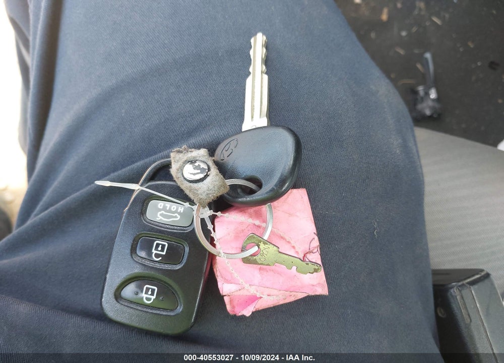 2013 HYUNDAI ELANTRA GLS VIN: KMHDH4AEXDU671178