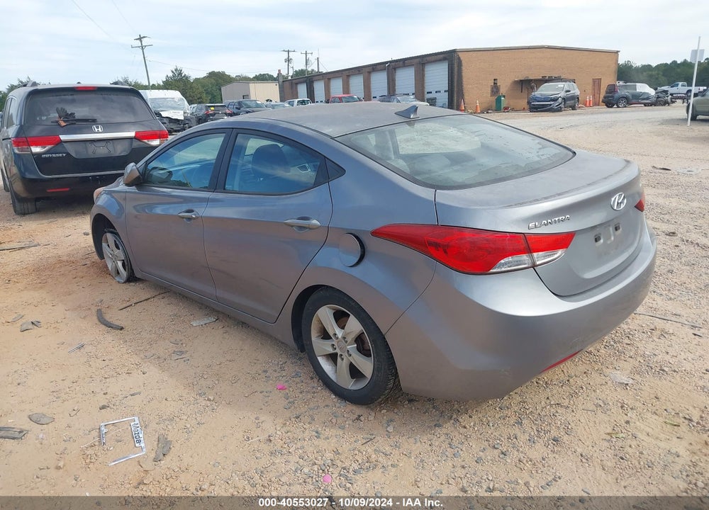 2013 HYUNDAI ELANTRA GLS VIN: KMHDH4AEXDU671178