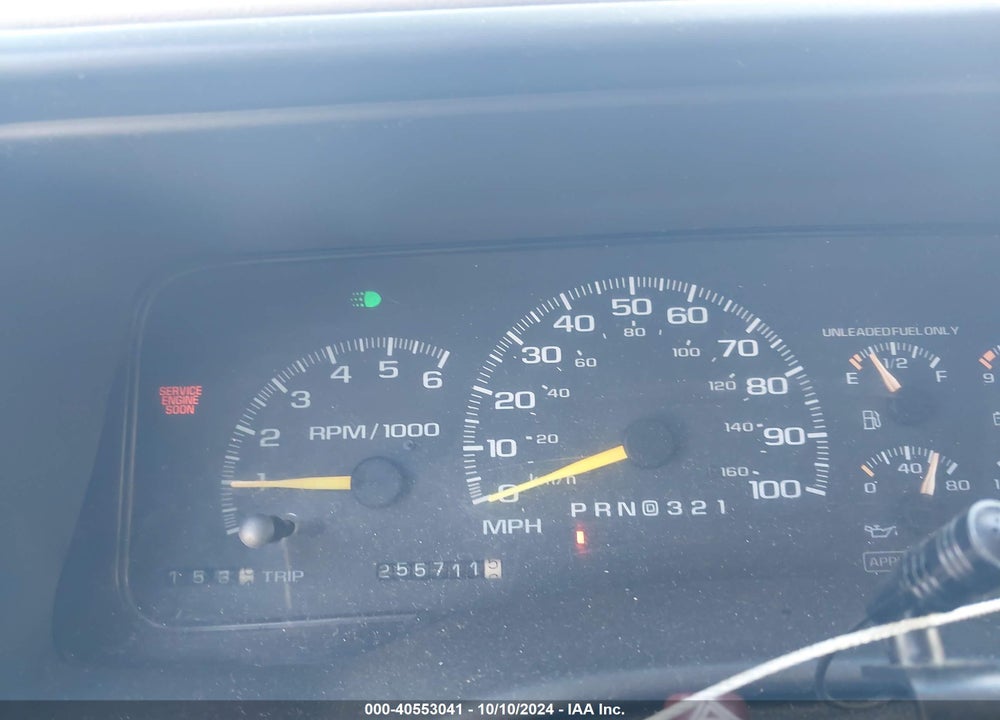 1997 CHEVROLET C1500 FLEETSIDE VIN: 1GCEC19M8VE132278