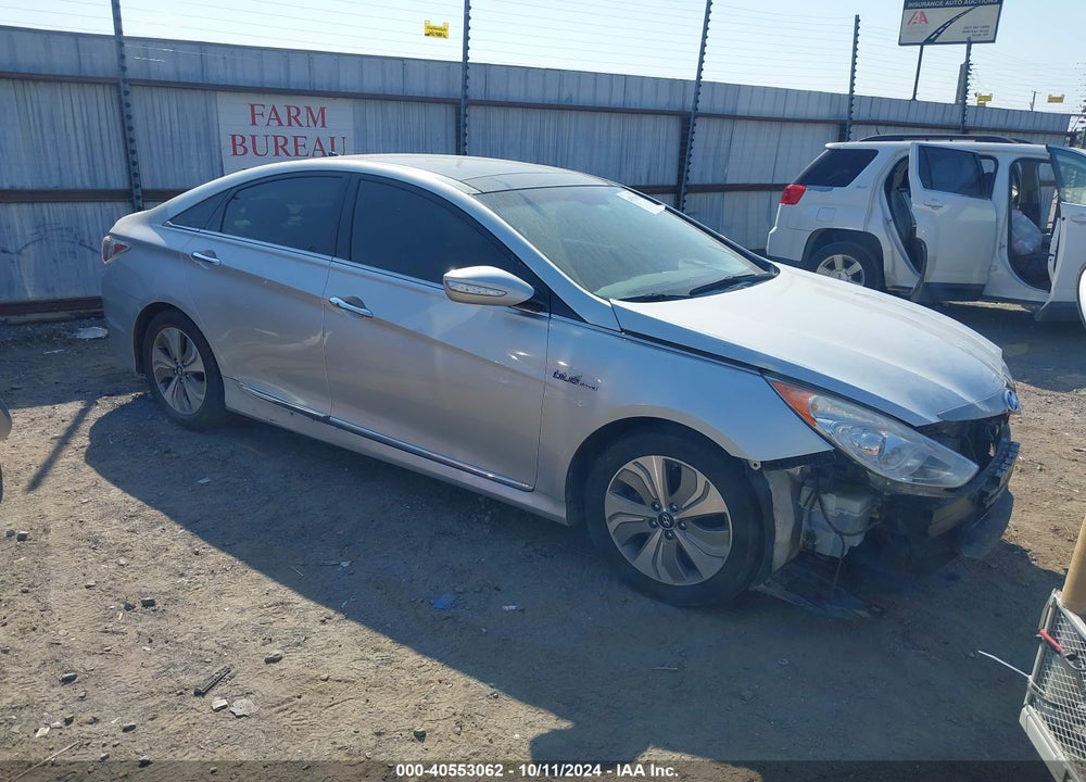 2014 HYUNDAI SONATA HYBRID LIMITED VIN: KMHEC4A41EA103026