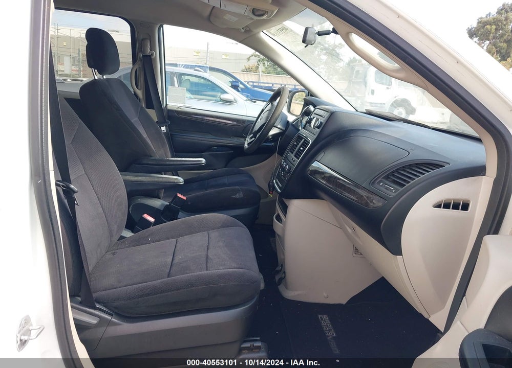 2011 DODGE GRAND CARAVAN EXPRESS VIN: 2D4RN4DG7BR603739