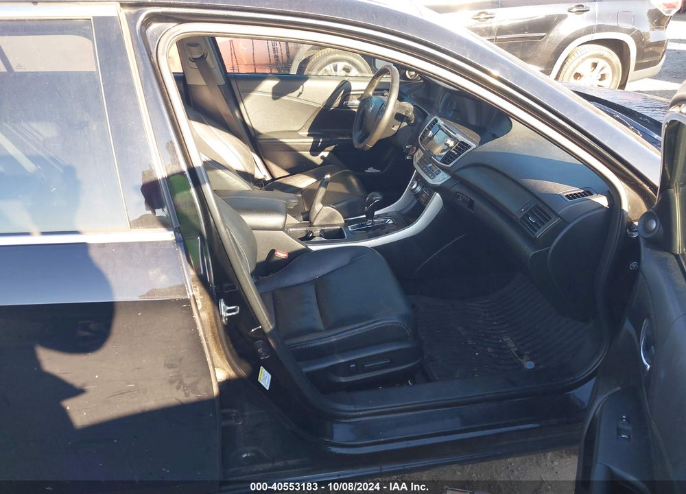 2015 HONDA ACCORD EX-L V-6 VIN: 1HGCR3F83FA000595