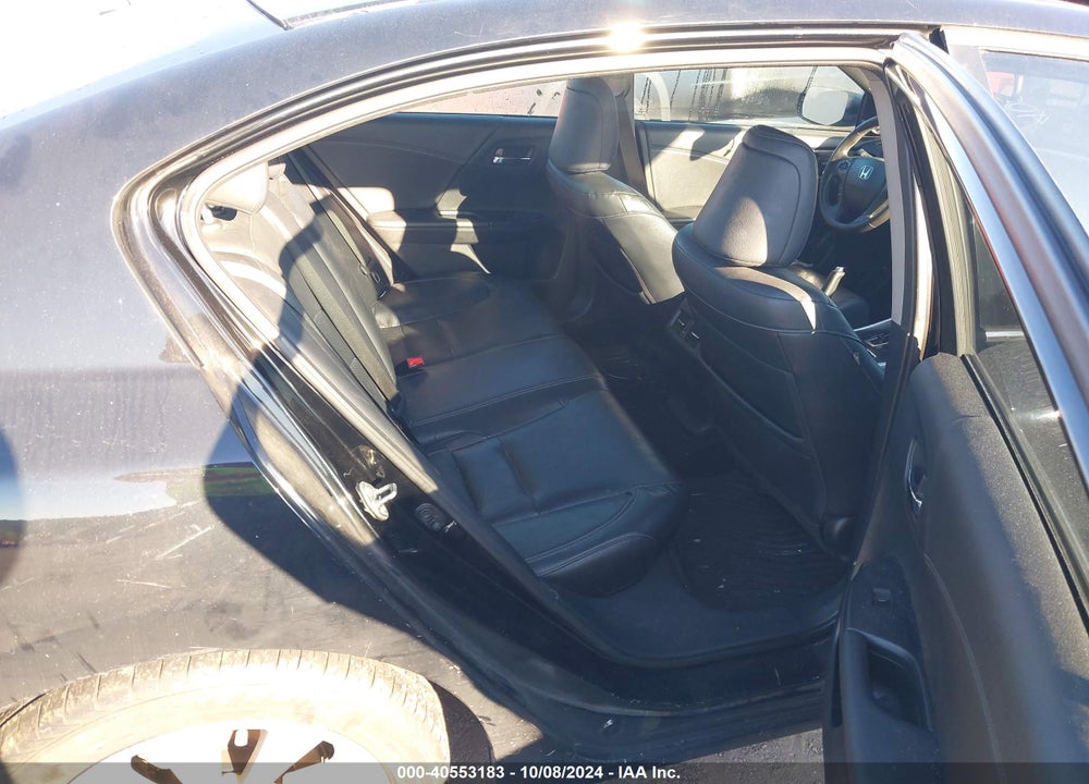 2015 HONDA ACCORD EX-L V-6 VIN: 1HGCR3F83FA000595