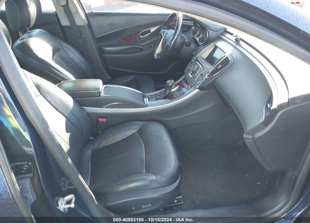 2010 BUICK LACROSSE CXS VIN: 1G4GE5GVXAF179592
