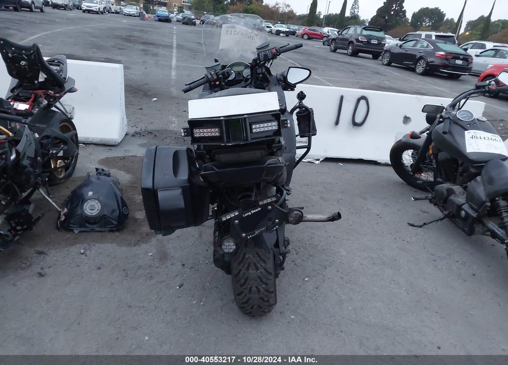 2011 KAWASAKI ZG1400 C VIN: JKBZGNC15BA009011